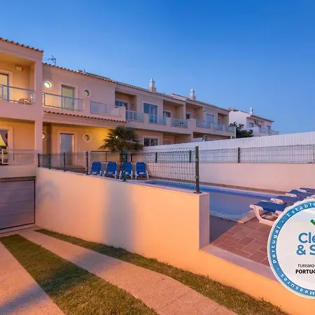 Moradia Ricardo - Da Gale Villa